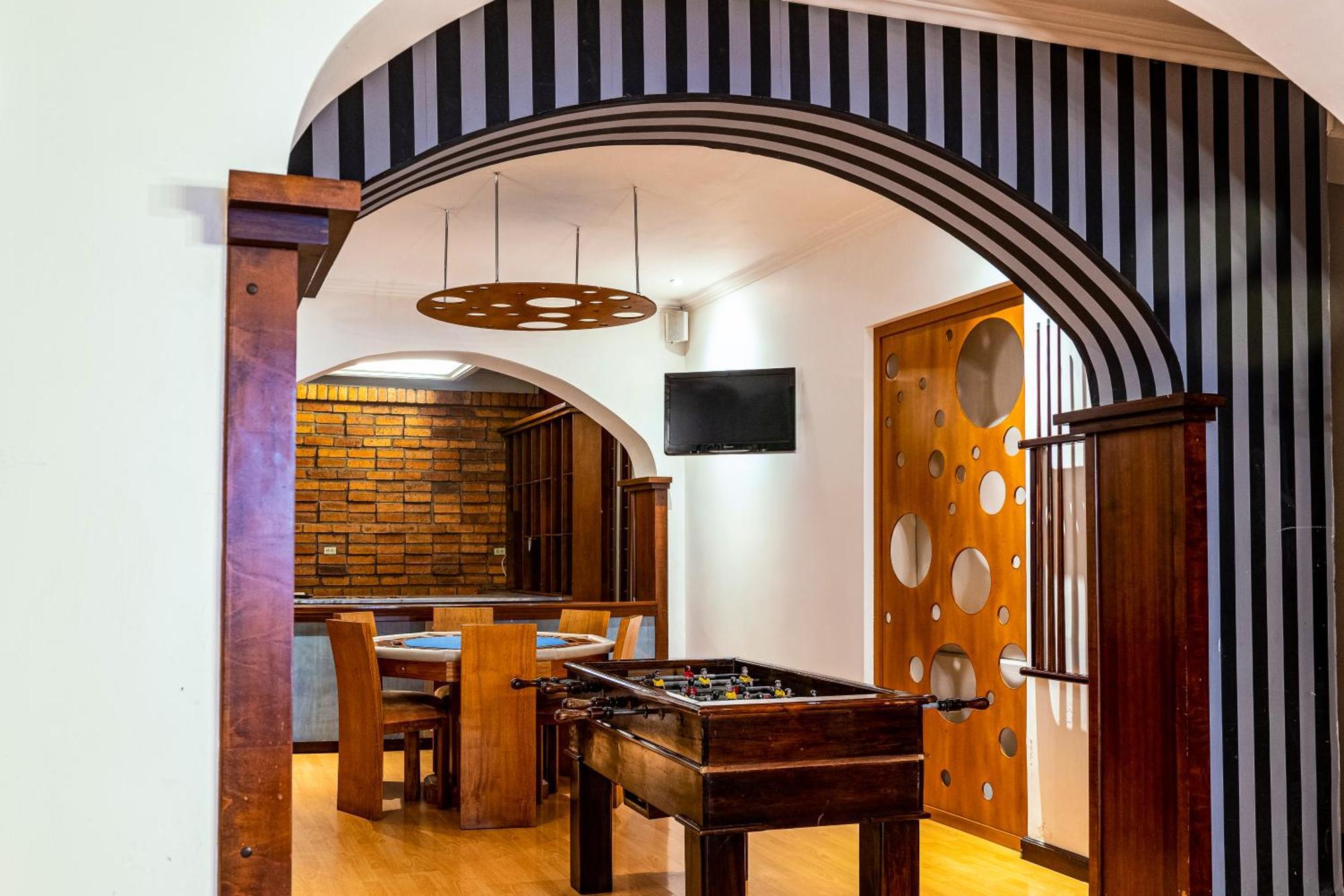 Hotel Куенка Екстер'єр фото