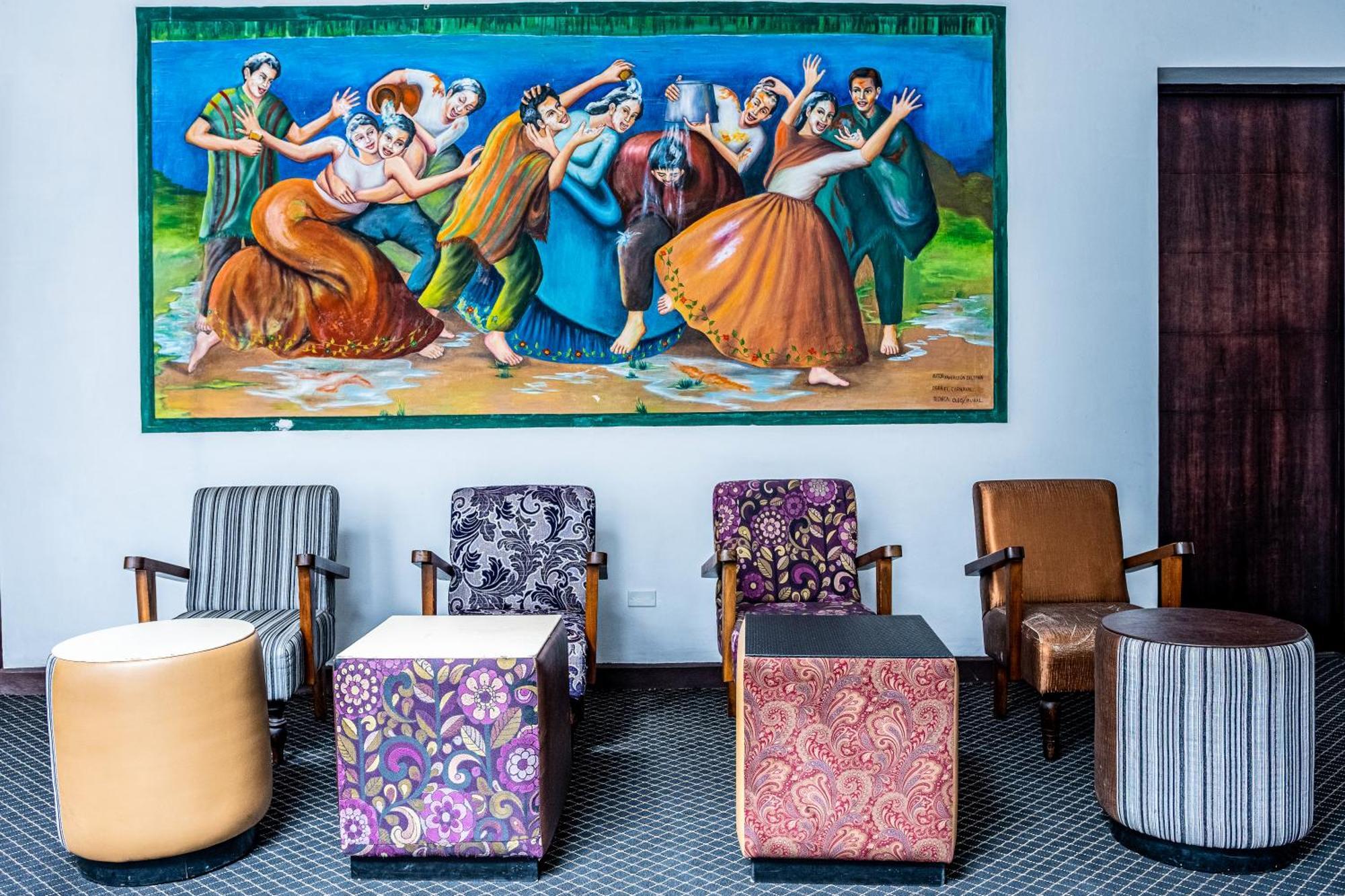 Hotel Куенка Екстер'єр фото