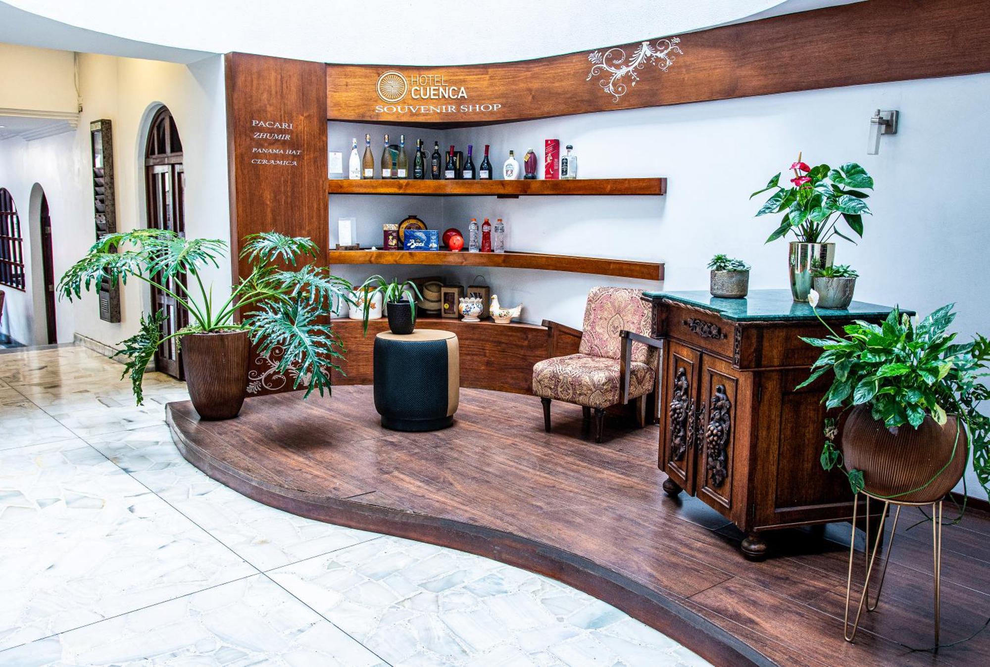 Hotel Куенка Екстер'єр фото